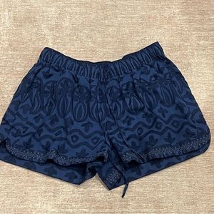 Vineyard vines shorts